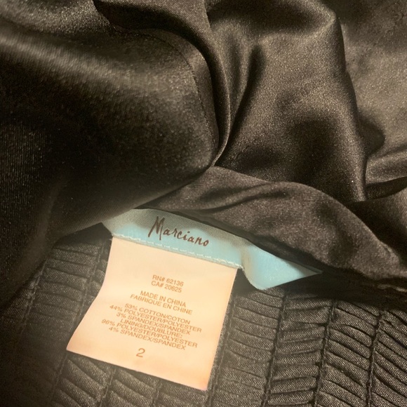 Black marciano top with gold hardware - Picture 5 of 8